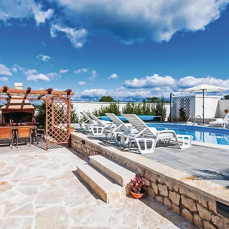 Luxurious Home In Vrsi * Vrsi